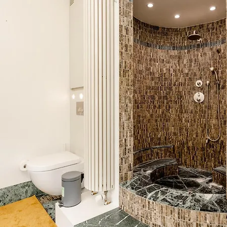 Luxe With Parking & Garden In Wilrijk Antwerpen