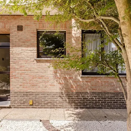 Luxe With Parking & Garden In Wilrijk Apartment Antwerpen