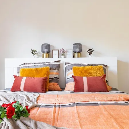 Luxe With Parking & Garden In Wilrijk Antwerpen